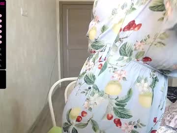 webcam girl l_o_u_i_s_e______ capture image #2707000