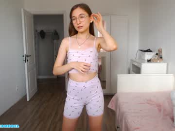 webcam girl ambertan1 capture image #3072536