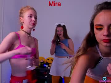 webcam girl misss_vikki capture image #3945003