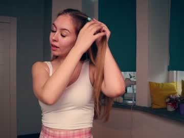 webcam girl aleksa_cutie capture image #1836764