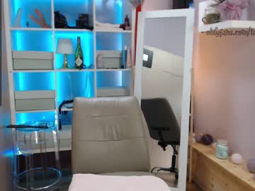 webcam girl taralanes capture image #1339133