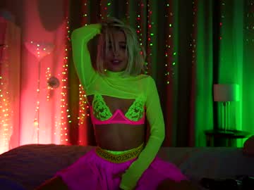 webcam girl peach_me capture image #386906