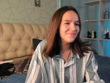 webcam girl catherineandrea capture image #3647648