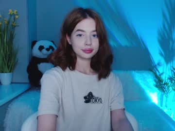 webcam girl liitle_flower capture image #2992811
