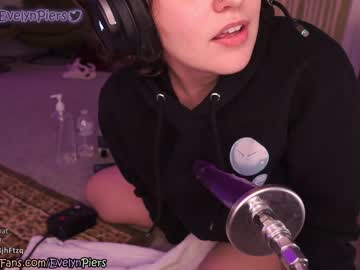 webcam girl evelynpiers capture image #4005476