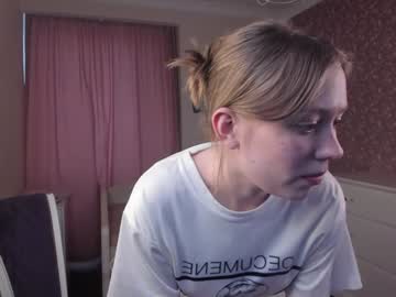 webcam girl rowenacarrington capture image #5554002