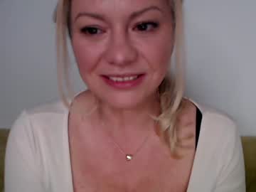 webcam girl kiradivine capture image #2308866