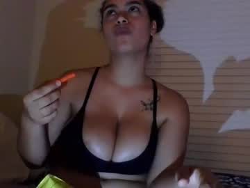 webcam girl itscinnaminnie capture image #5545438