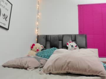 webcam girl abigail_w capture image #1766802