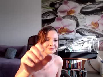 webcam girl jennycutey capture image #1575214