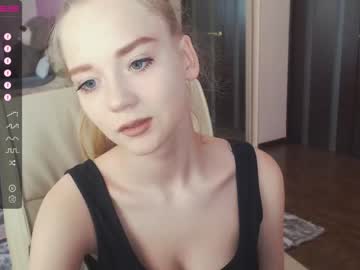 Cam for nikole_shinebaby