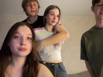 webcam couple glockoffrog capture image #5613074