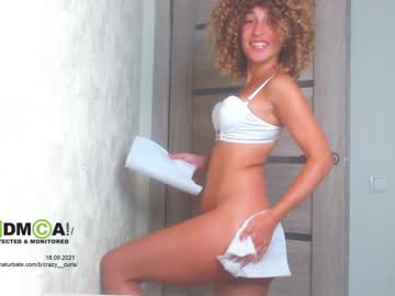 webcam girl crazy__curls capture image #304400