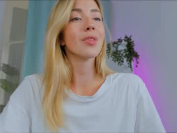 webcam girl emmi_rosee capture image #3418745