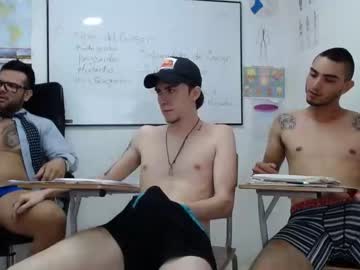 webcam man sergio_in_class capture image #20798