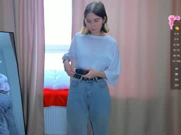 webcam girl synnovebuoy capture image #5614136