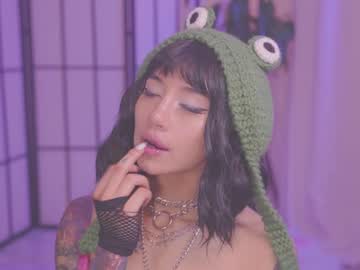 Cam for nekyra_san