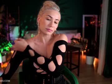webcam girl provocatrixx capture image #4091612