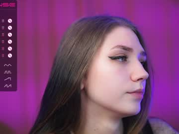 webcam girl angels_kiss capture image #3847672