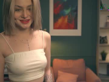 webcam girl sophiastorm capture image #1402670