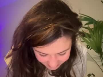 webcam girl internet_famous capture image #1126867