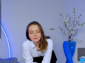 webcam girl aliya_moon capture image #4550505