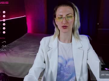 webcam girl eva__blonde capture image #4985227