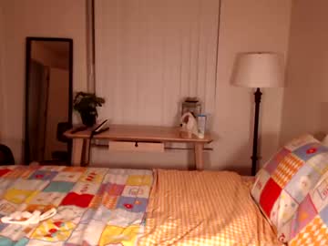 webcam girl christine_horny capture image #1517062
