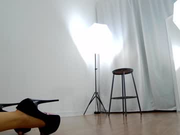 webcam girl kiska_kiss capture image #3755333