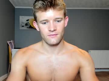 webcam man x_sandycheeks capture image #3730537