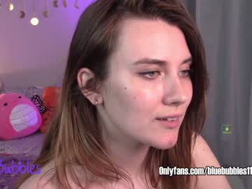 webcam girl blue_bubbles118 capture image #4339234