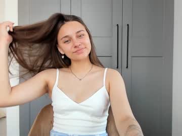 webcam girl eleonora_linn capture image #2988288
