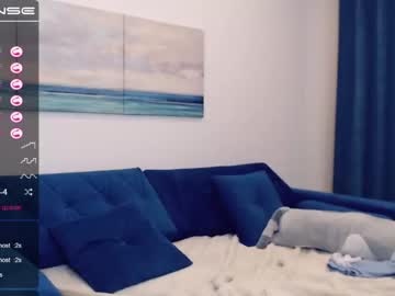 webcam girl small_blondee capture image #1084919