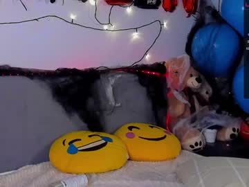 webcam girl misss_vikki capture image #4192674