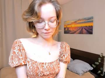 webcam girl moirebroady capture image #5594159