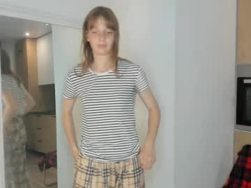 webcam girl lynncodrington capture image #5563050