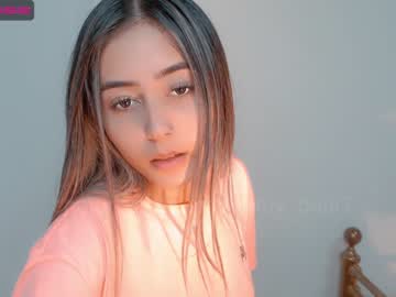 webcam girl gummy_bear7 capture image #1983005