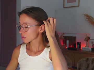 webcam girl adelelove capture image #4353529