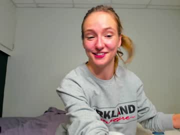 webcam girl innocentprovenguilty capture image #1365696