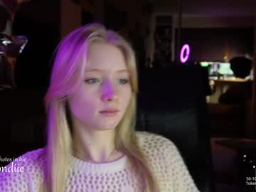 webcam girl bestblondiiecb capture image #5351307