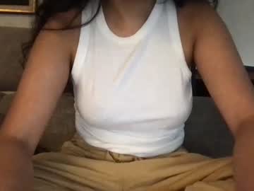 webcam girl aishahabib capture image #2512174
