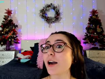 webcam girl littlee33 capture image #1219517