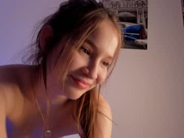 webcam girl melissaluck capture image #5124095