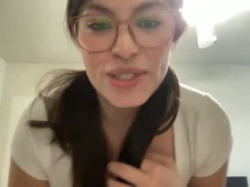 webcam girl itsarielford capture image #4875349