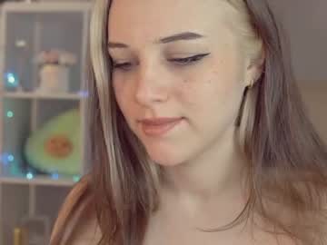 webcam girl mia_milagros capture image #2293824