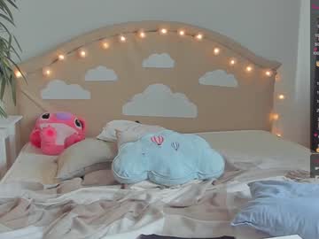 webcam girl relaxi_girl capture image #2746024