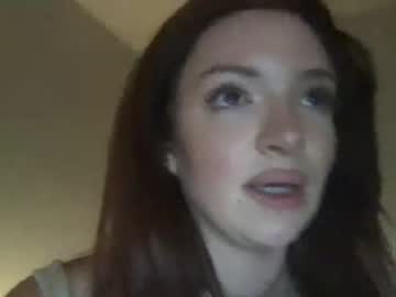 webcam girl leenuhh capture image #3232347