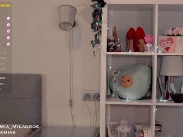 webcam girl mia_milagros capture image #4533454