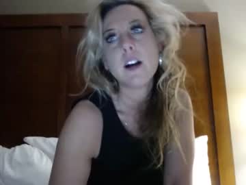 webcam girl blondebombshell556 capture image #970572