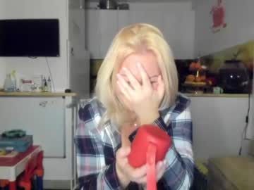 webcam girl kiradivine capture image #4387011